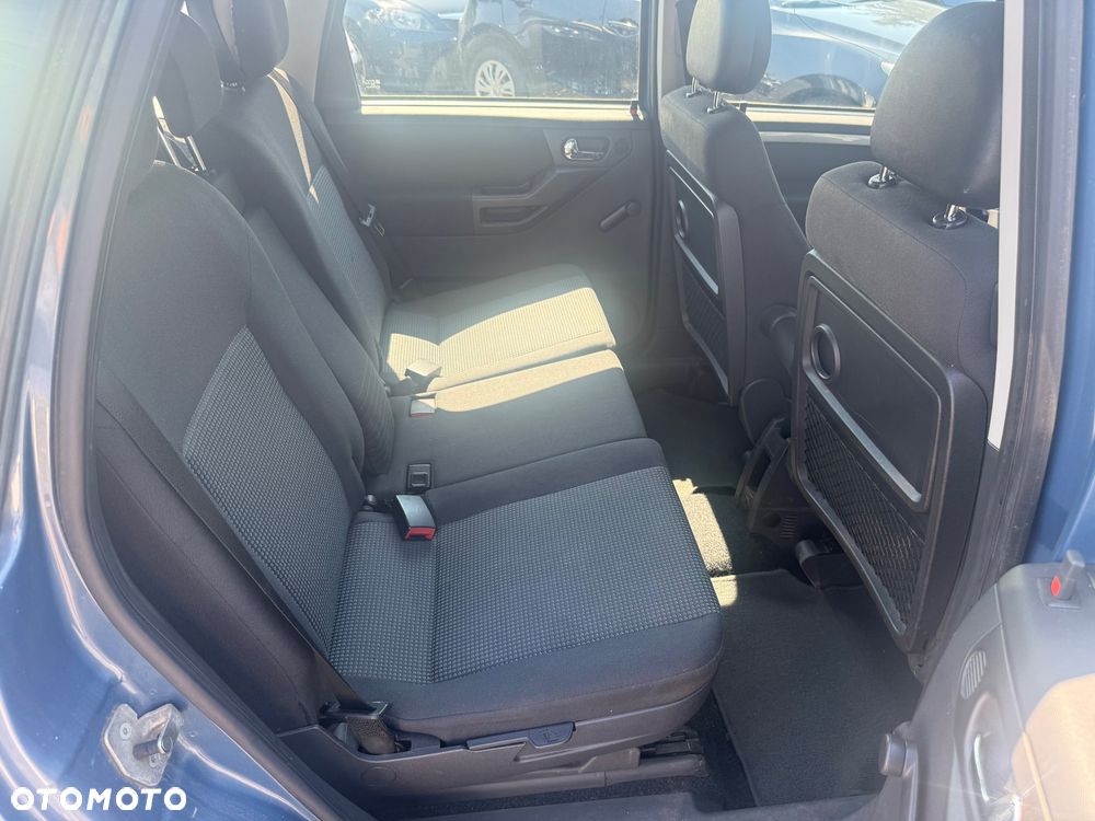 Opel Meriva - 13