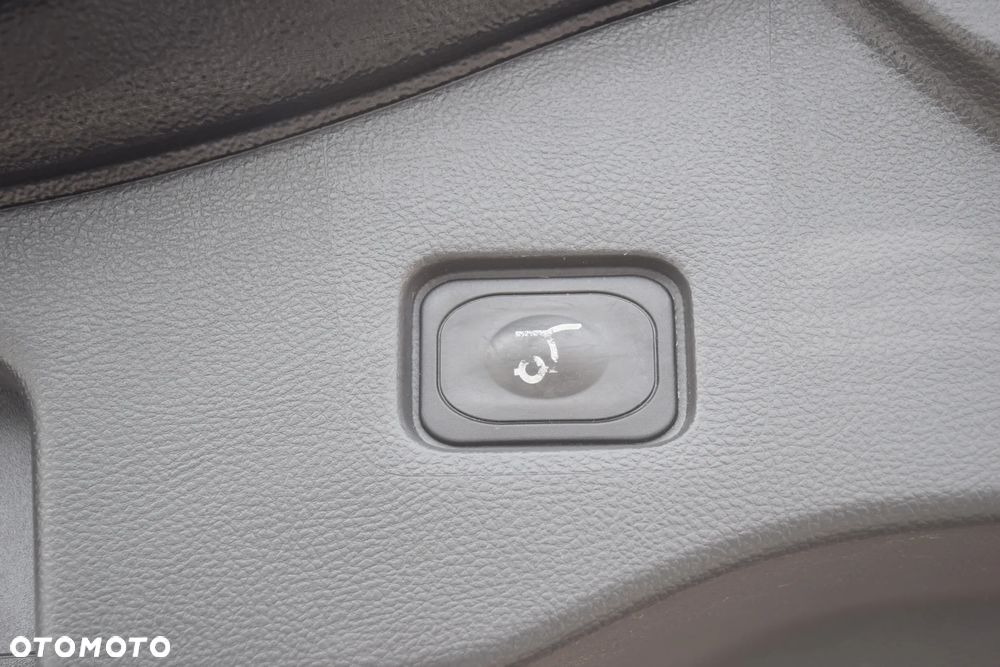 Ford Mondeo 2.0 TDCi Bi-Turbo PowerShift-Aut ST-Line - 36