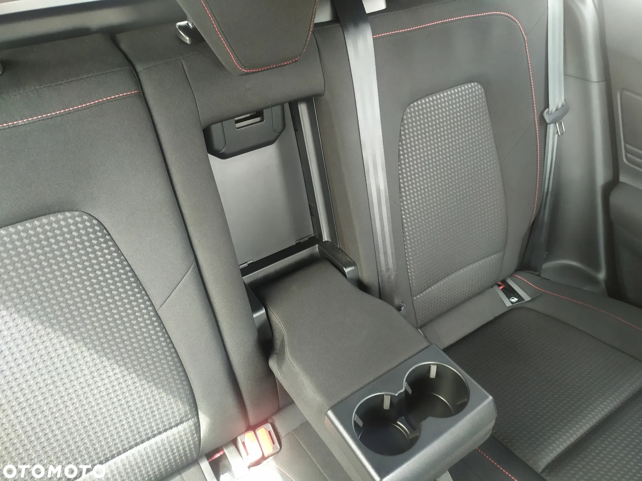 Ford Focus 1.0 EcoBoost ST-Line X - 16