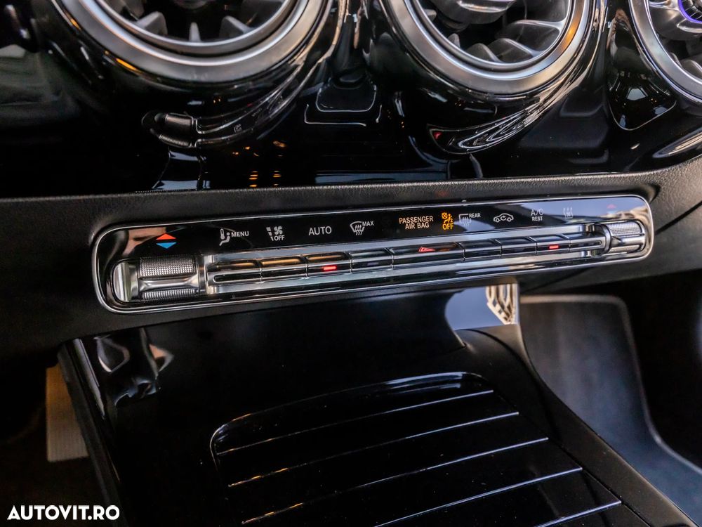 Mercedes-Benz A 250 e 8G-DCT Progressive - 30