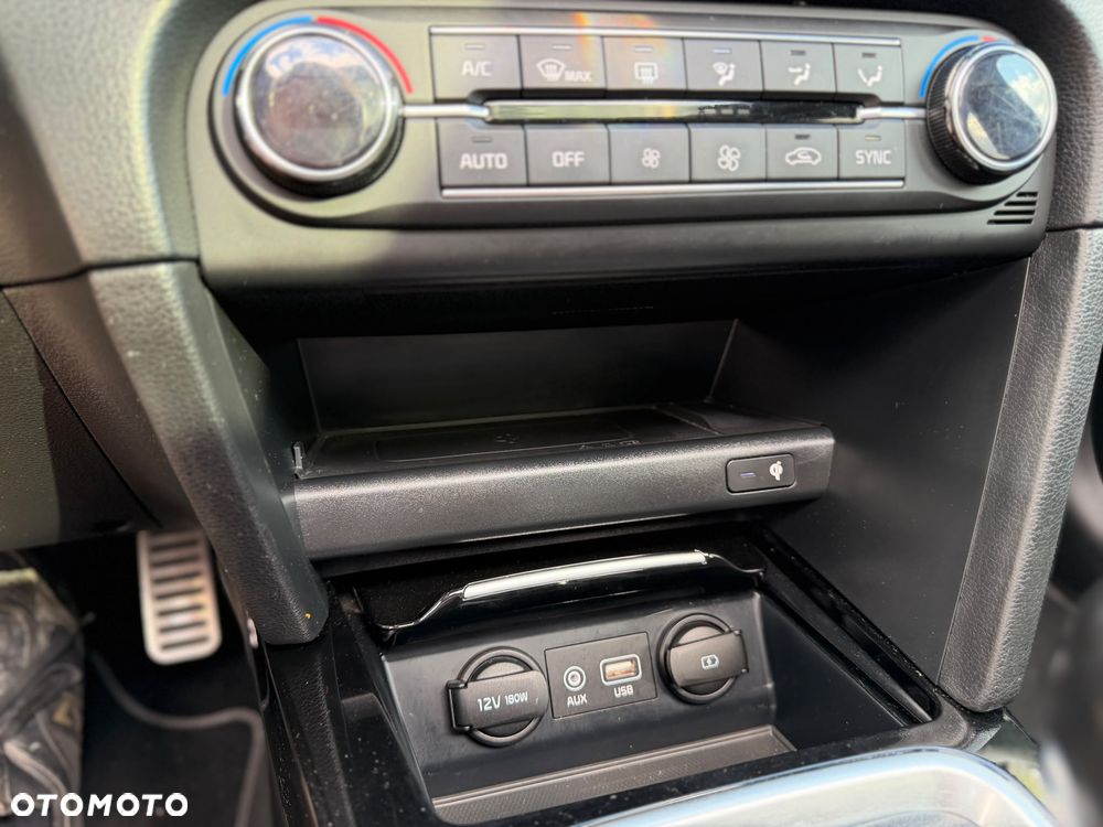 Kia ProCeed 1.6 CRDi GT Line - 22