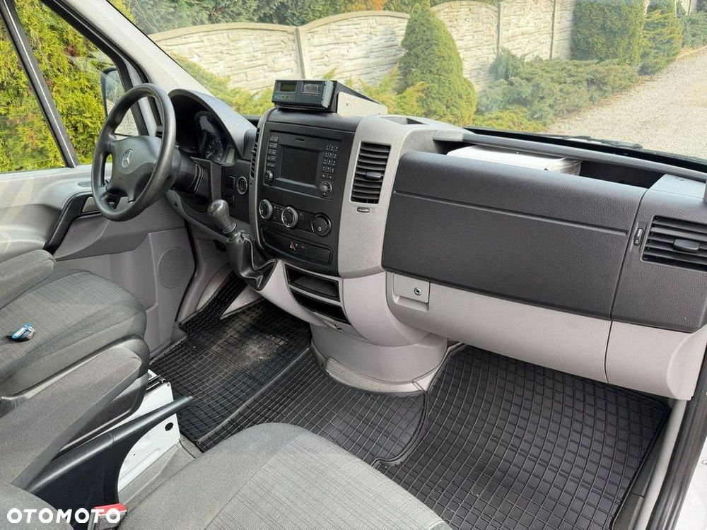 Mercedes-Benz Sprinter 316 2018r Chłodnia Mroźnia -20*C CARRIER XARIOS 350 KONTENER - 25