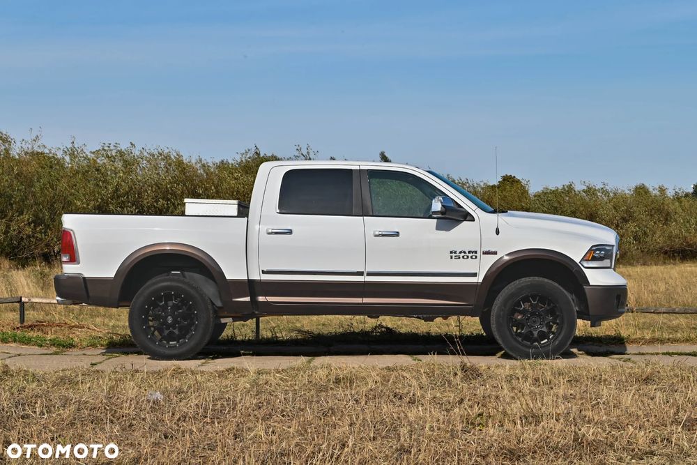RAM 1500 5.7 Crew Cab Laramie - 2