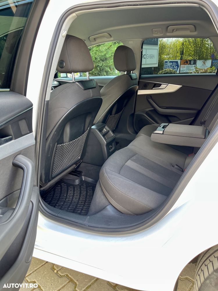 Audi A4 40 TDI S tronic - 6