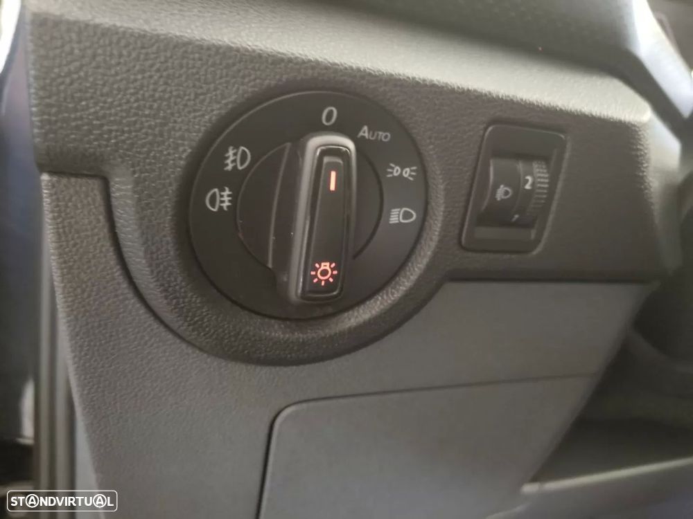 VW T-Cross 1.0 TSI Urban - 16