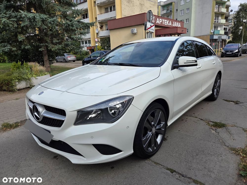 Mercedes-Benz CLA Shooting Brake 180 - 1