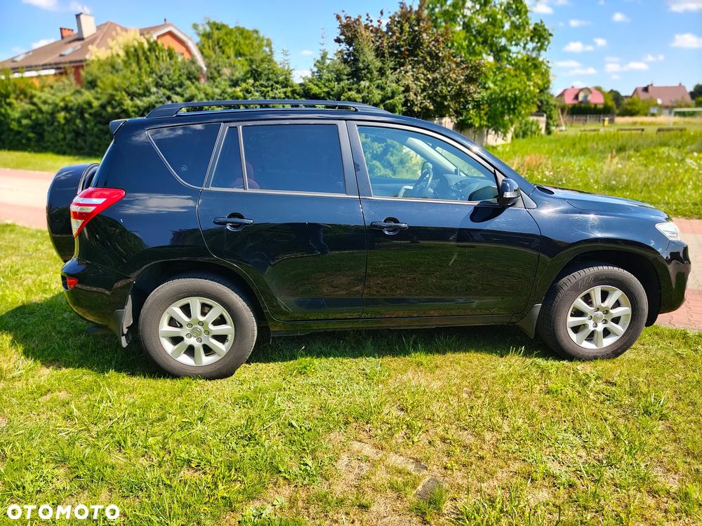 Toyota RAV4 2.2 D-4D Sol - 4