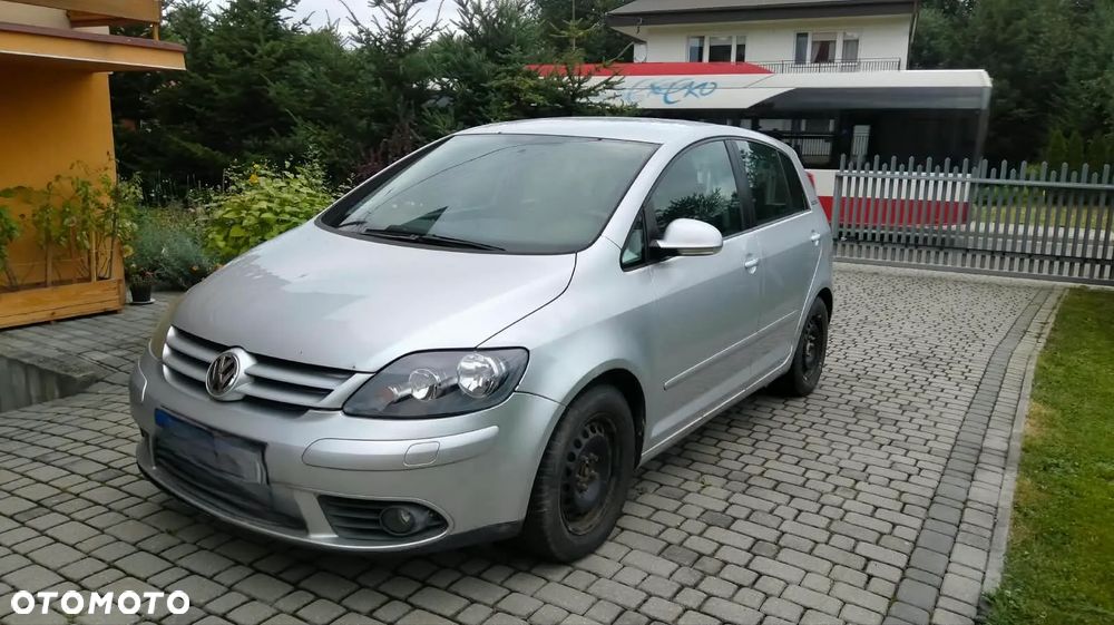 Volkswagen Golf Plus - 1