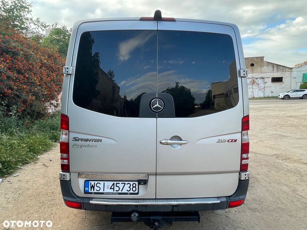 Mercedes-Benz Sprinter - 6