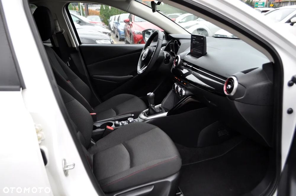 Mazda 2 SKYACTIV-G 90 Exclusive-Line - 36