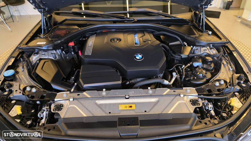 BMW 320 e Pack Desportivo M Auto - 27