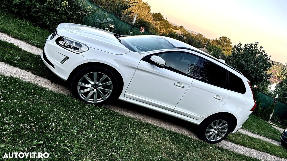 Volvo XC 60 D4AWD Kinetic - 1