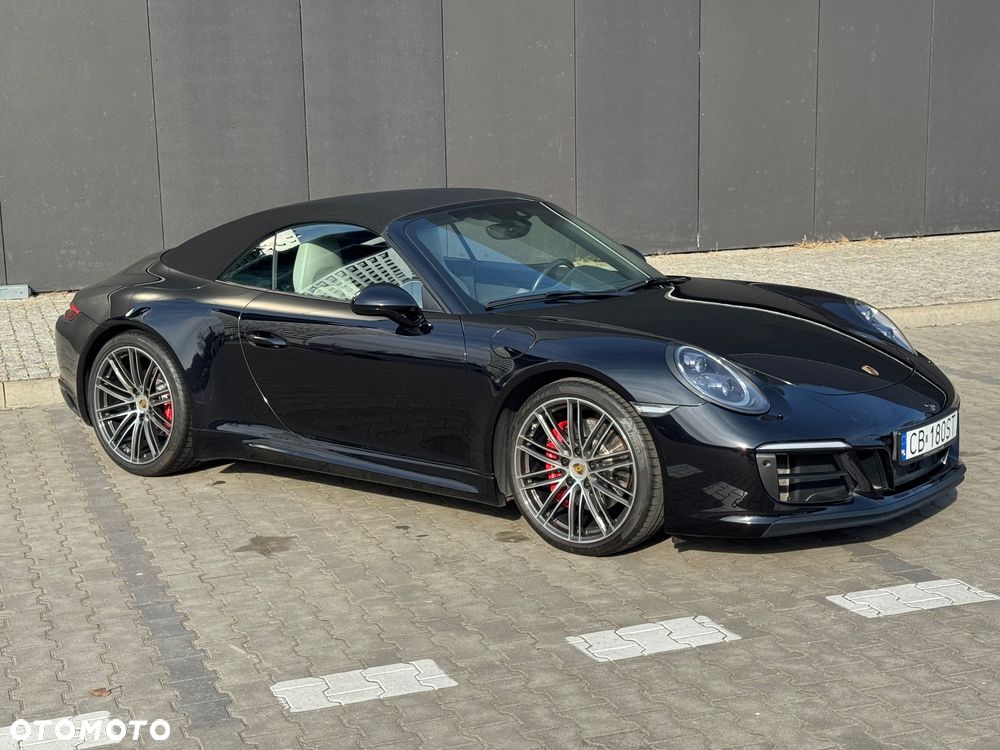 Porsche 911 Carrera 4S PDK - 11