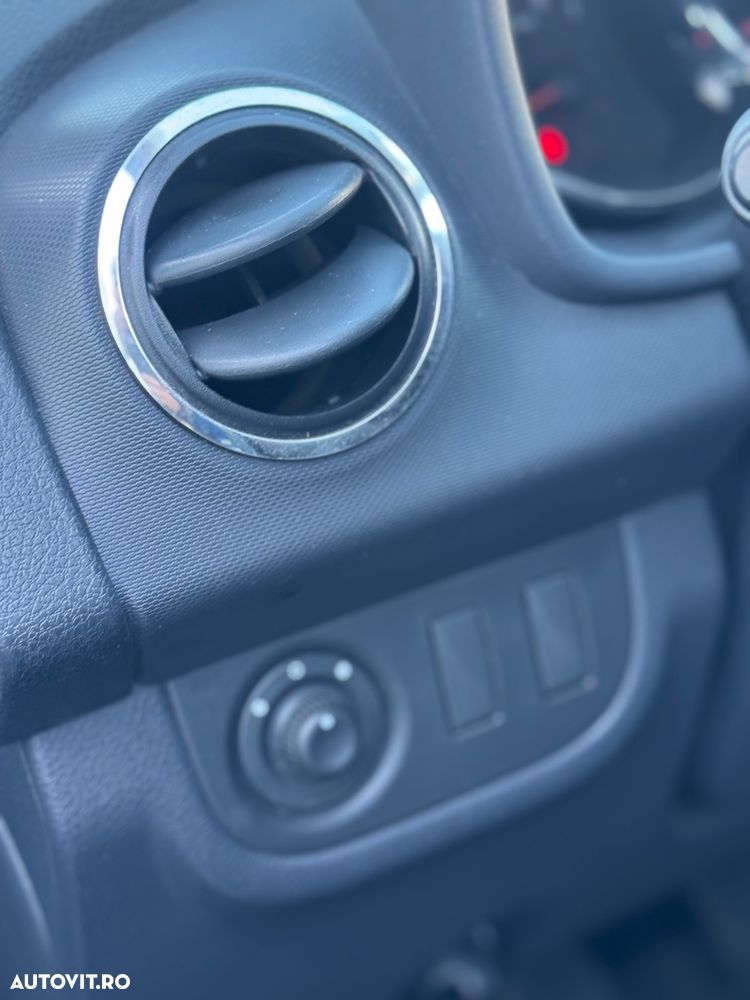 Dacia Sandero - 18