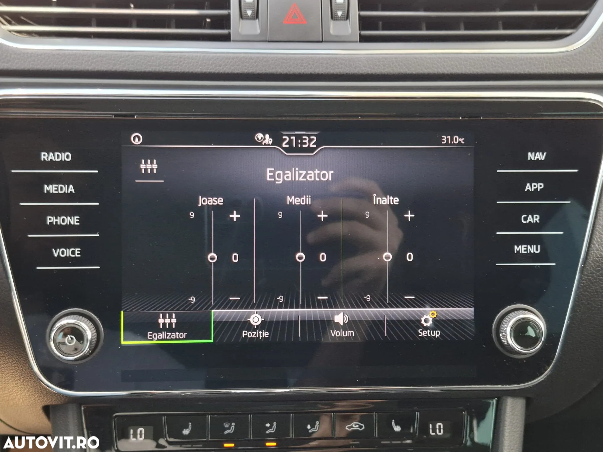 Skoda Superb 2.0 TSI DSG Style - 19