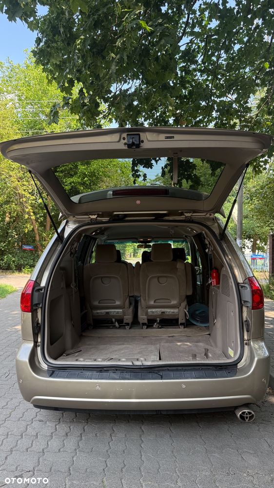 Toyota Sienna 3.3 LE AWD - 5