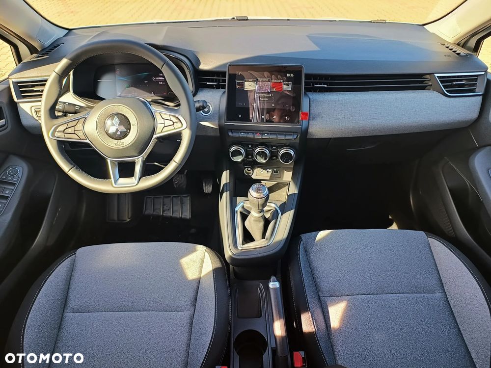 Mitsubishi Colt 1.0T Invite - 14