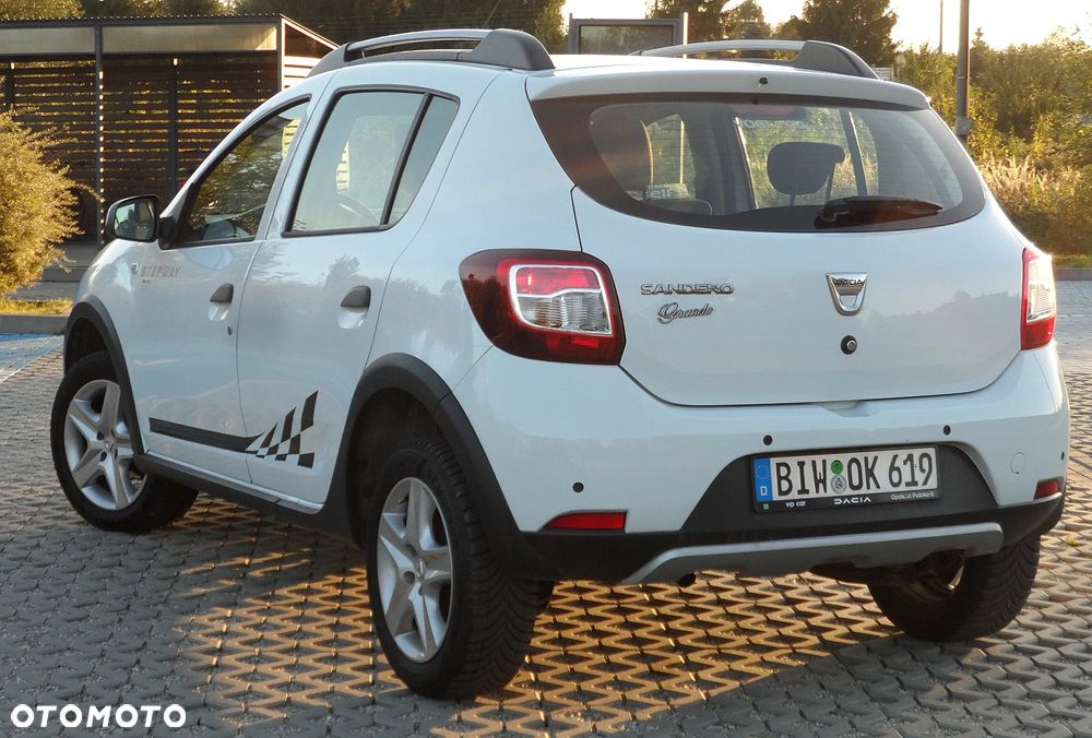 Dacia Sandero Stepway 1.0 TCe Expression - 10