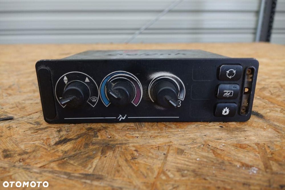 PANEL STEROWANIE NAWIEWEM WABCO 4461950010 - 2