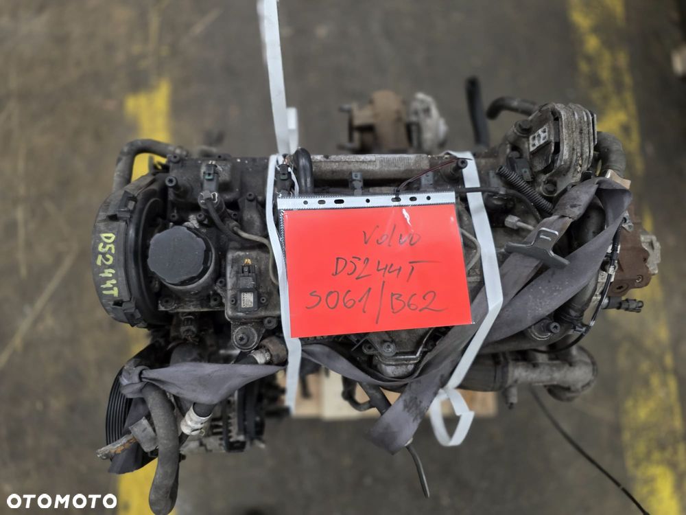 Volvo D5244T  2.4 diesel silnik kompletny z pełnym osprzętem gotowy do montażu - 5