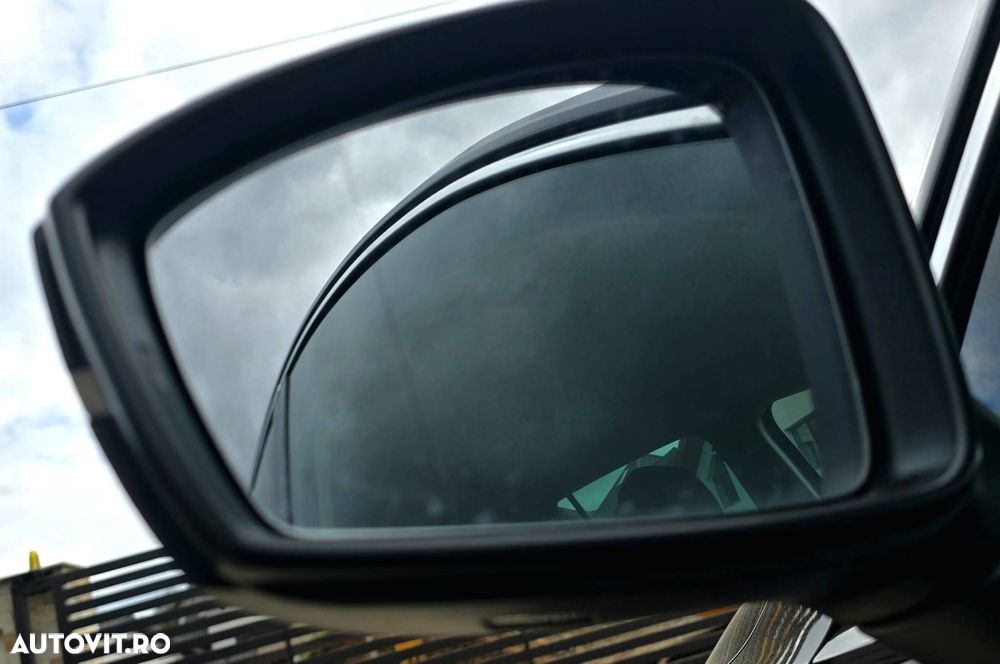 Volkswagen Tiguan 2.0 TDI SCR 4MOTION DSG Offroad - 30