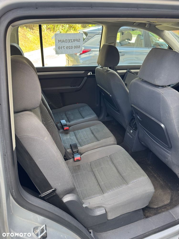 Volkswagen Touran 1.9 TDI - 11