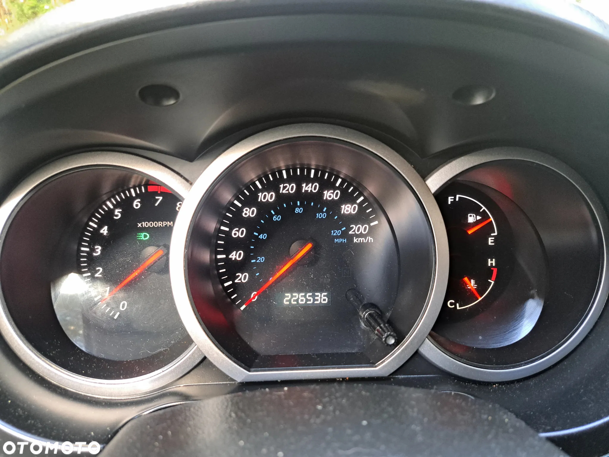 Suzuki Grand Vitara 2.7 V6 - 11