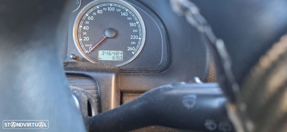 VW Passat 1.9 TDi - 11