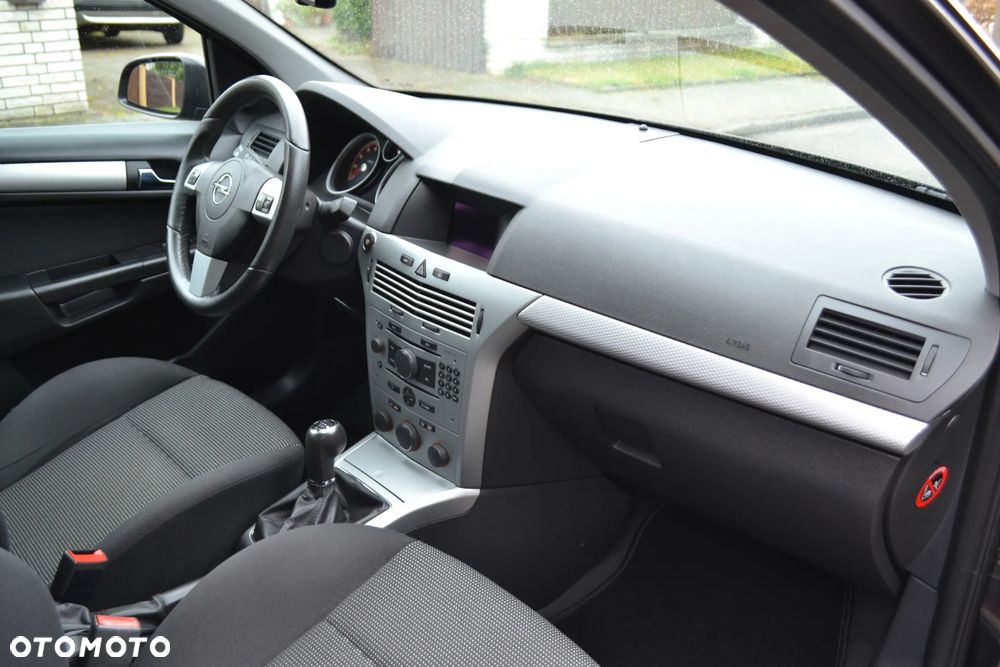 Opel Astra - 21