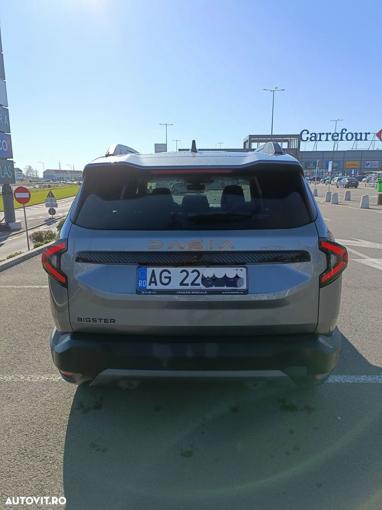 Dacia Bigster TCe 140 4X2 MHEV Extreme - 4