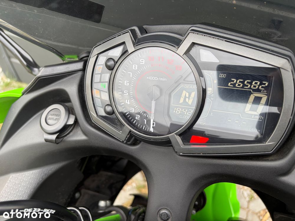 Kawasaki Ninja - 15