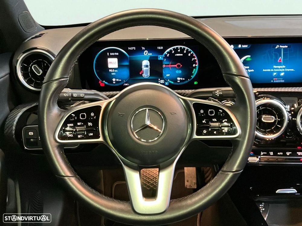 Mercedes-Benz A 250 - 13