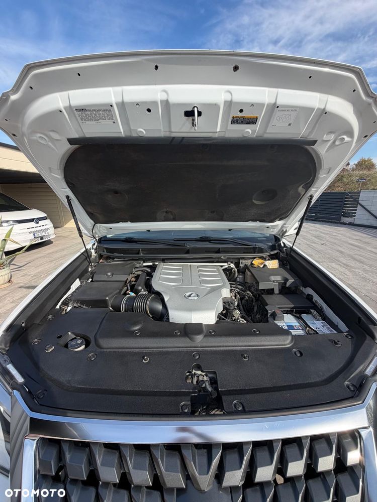Lexus GX - 15