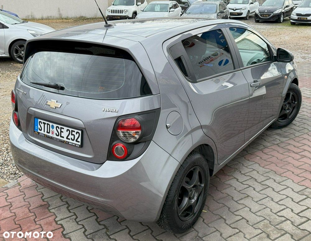 Chevrolet Aveo 1.2 LT - 3
