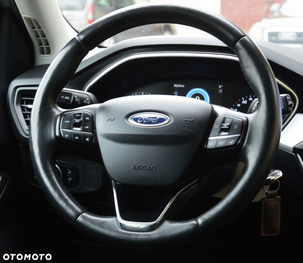 Ford Focus - 21