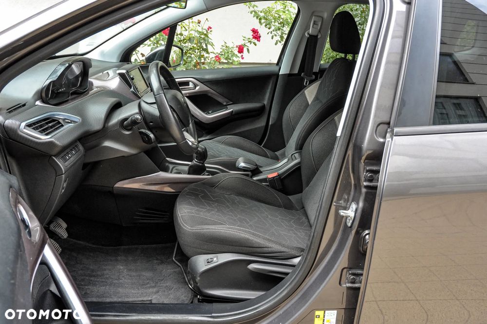 Peugeot 2008 - 7