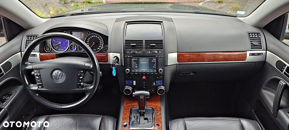 Volkswagen Touareg 3.2 V6 Automatik - 15
