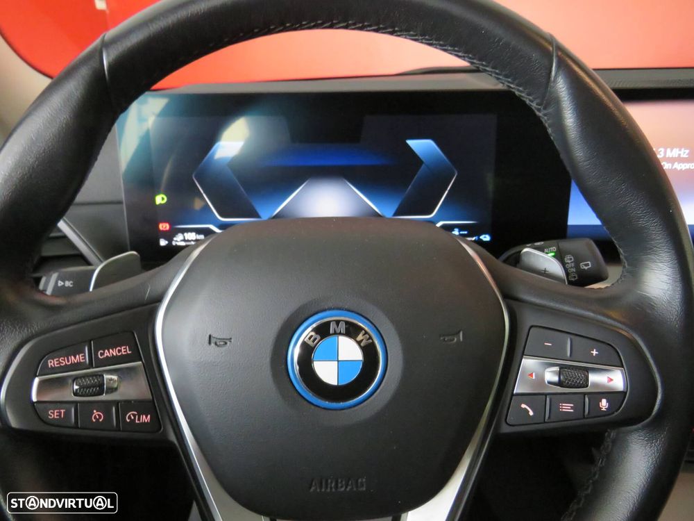 BMW 320 e Auto - 12