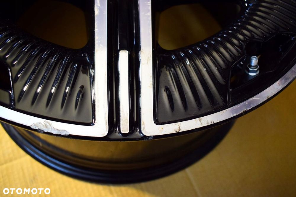 MERCEDES 19 ,,AMG EQE W295 Electric Czujnik Nowy Model Oryginał - 9