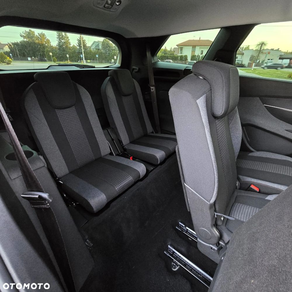 Peugeot 5008 PureTech 130 EAT8 Stop & Start Roadtrip - 22