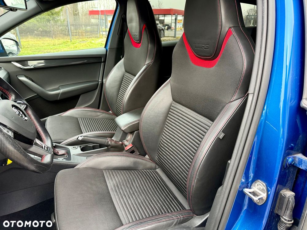 Skoda Octavia 2.0 TDI DSG RS - 16