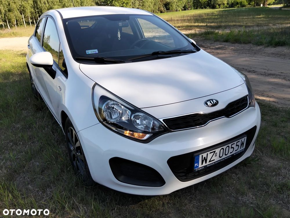 Kia Rio 1.4 crdi M - 10