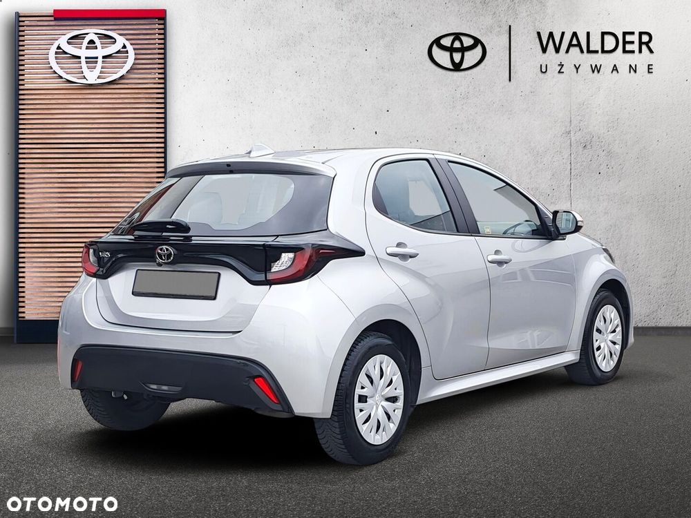 Toyota Yaris 1.5 Active - 6