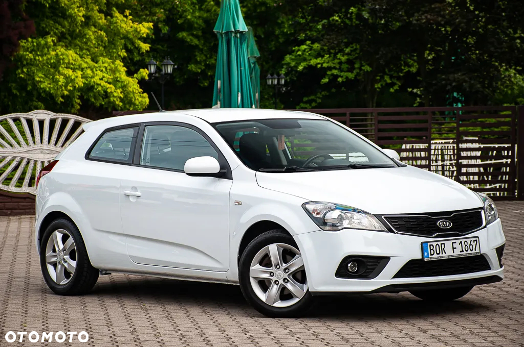 Kia ProCeed pro Ceed 1.4 CVVT Dream-Team Edition - 12