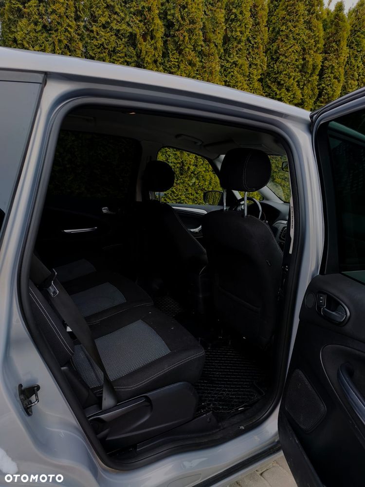 Ford S-Max 2.0 TDCi DPF Trend - 9