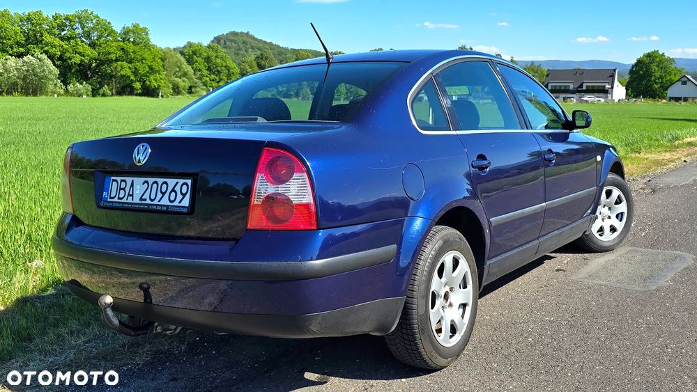 Volkswagen Passat 2.0 Comfortline Family - 8