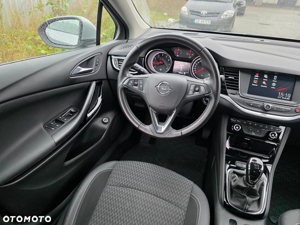 Opel Astra - 17