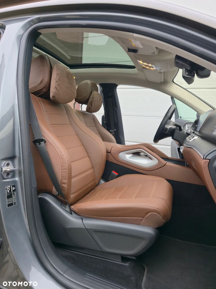 Mercedes-Benz GLE - 40