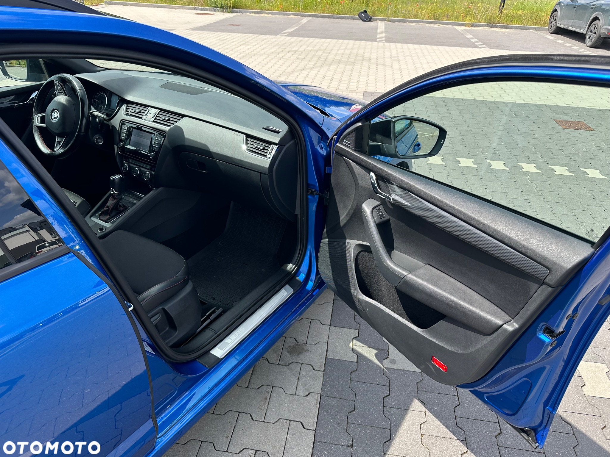 Skoda Octavia Combi 2.0 TDI DSG RS - 13