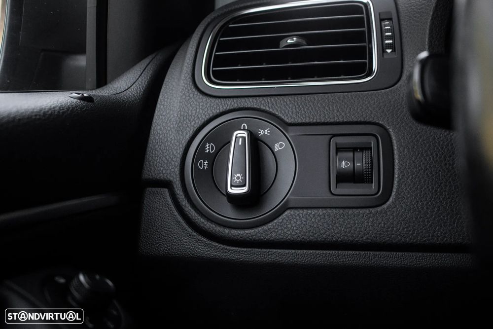 VW Polo 1.0 Confortline - 18